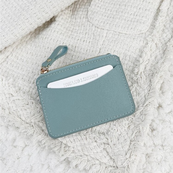 ⚠️Clearance Baby Blue Small & Slim Cardholder / Wallet - Picture 4 of 4